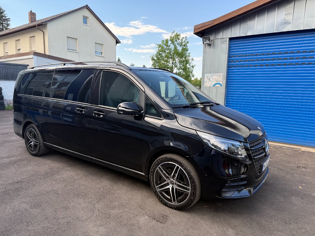 Mercedes-Benz V 300 d 4x4 Extralong VIP AVERS