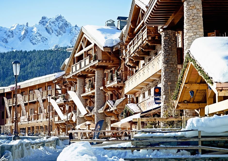 Courchevel luxury cars rent: Courchevel Luxury Car Rental: Elevate Your Winter Experience